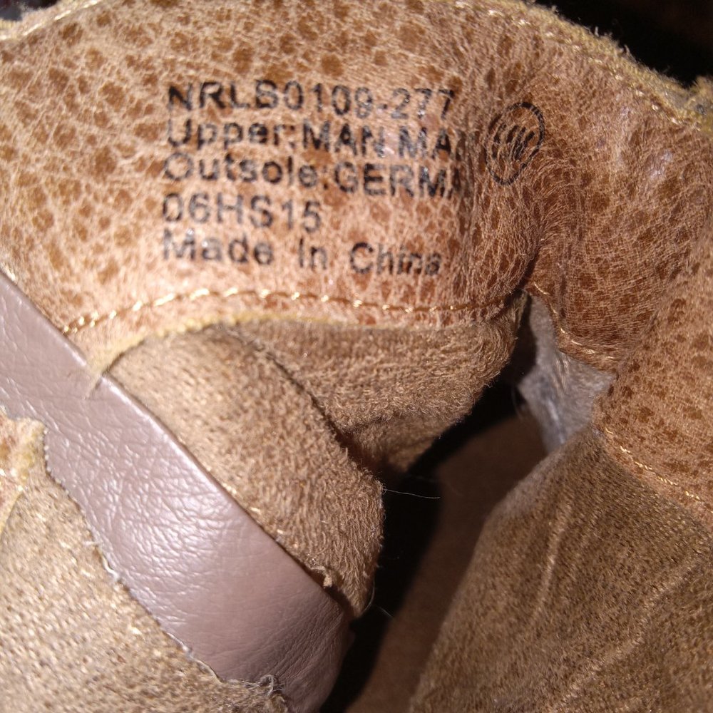 NOT RATED Studded Beaded Cowboy Booties - Picture 6 of 6
